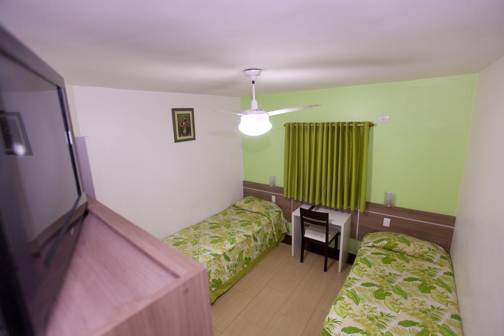 Hotel Oly Plaza بيراسيكابا الغرفة الصورة